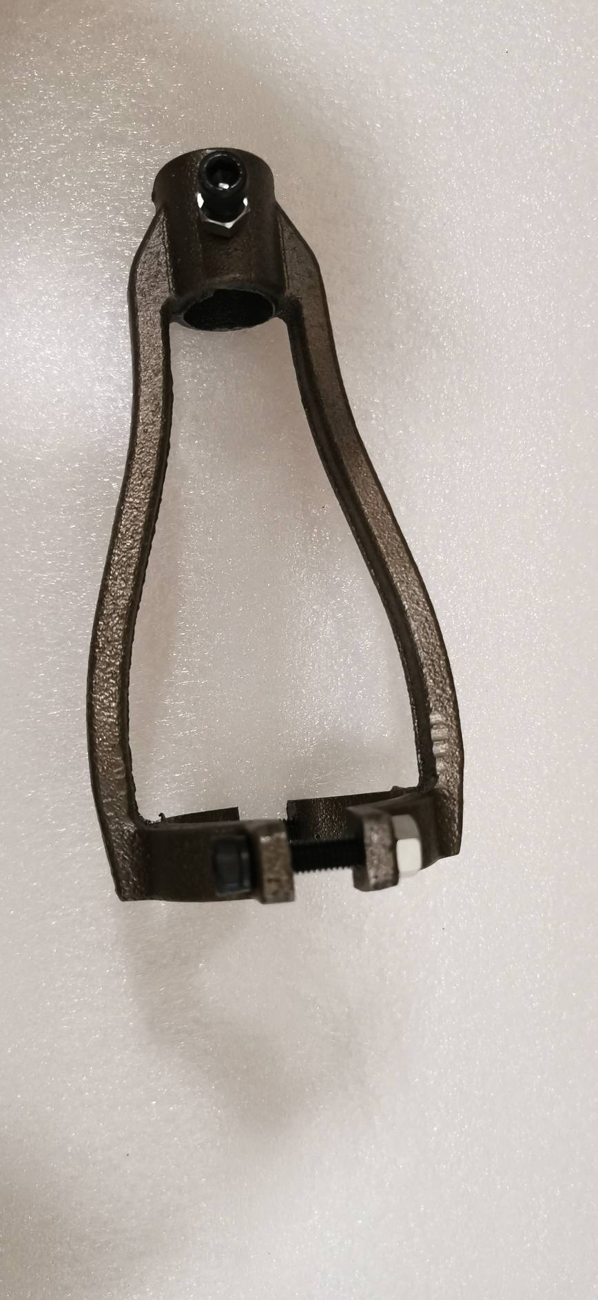 DS11 ปลอกเจาะไม้สี่เหลี่ยมสำหรับสว่านมือ คอ 43-48 มิล