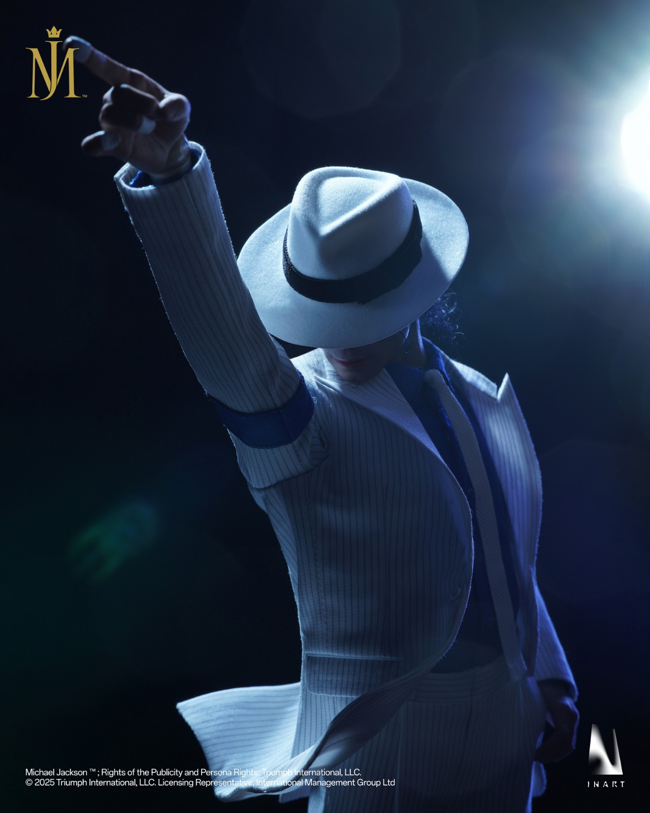 จำนวนจำกัด INART GY-A022 Michael Jackson (Smooth Criminal)