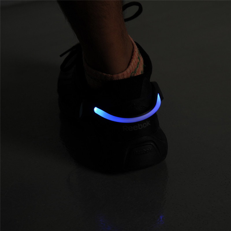 ไฟติดรองเท้า LED Shoe Clip เวลาวิ่งหรือปั่นจักรยาน