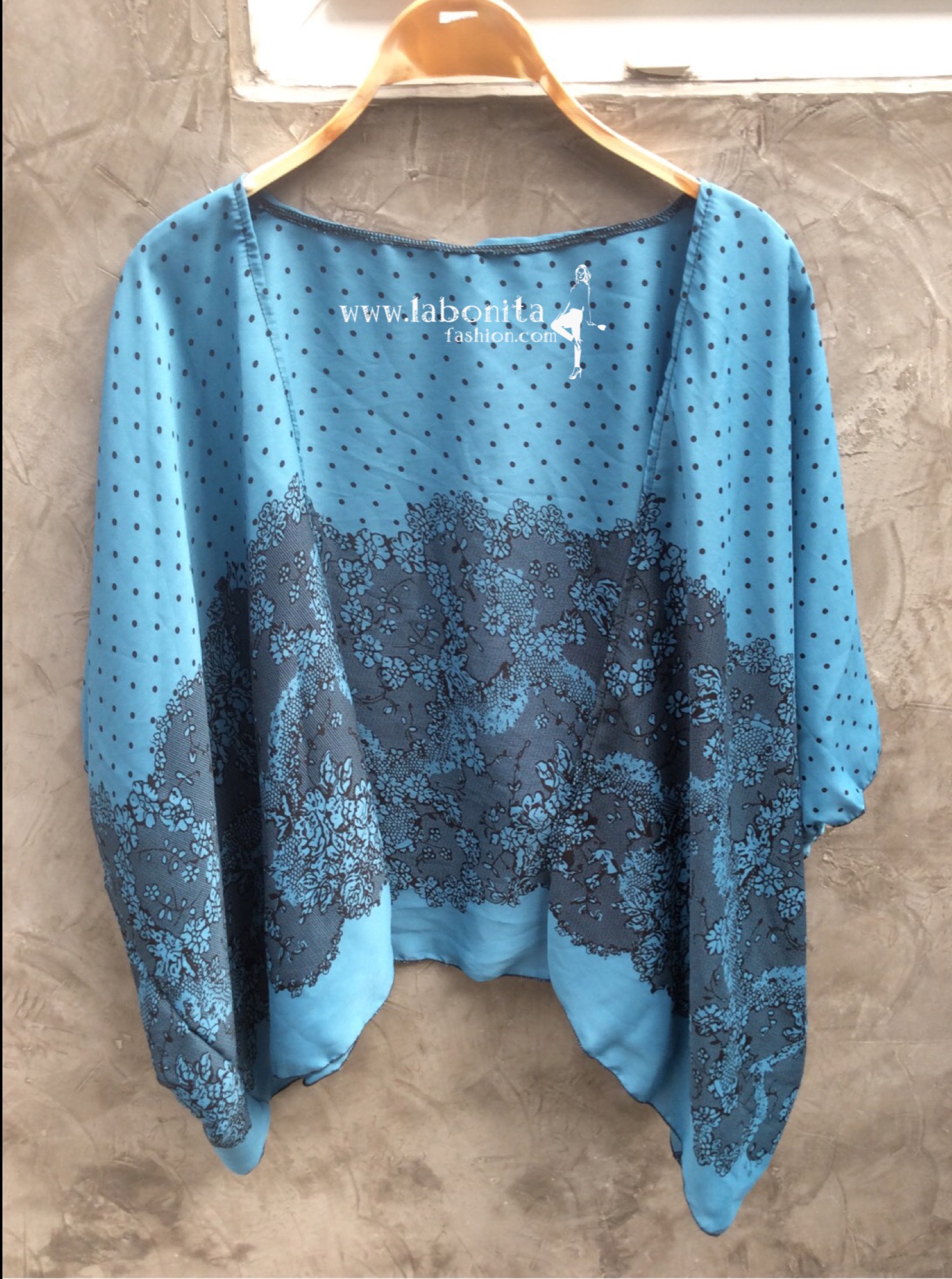 เสื้อคลุมผ้าชีฟองลายสวยใส่เย็นสบาย