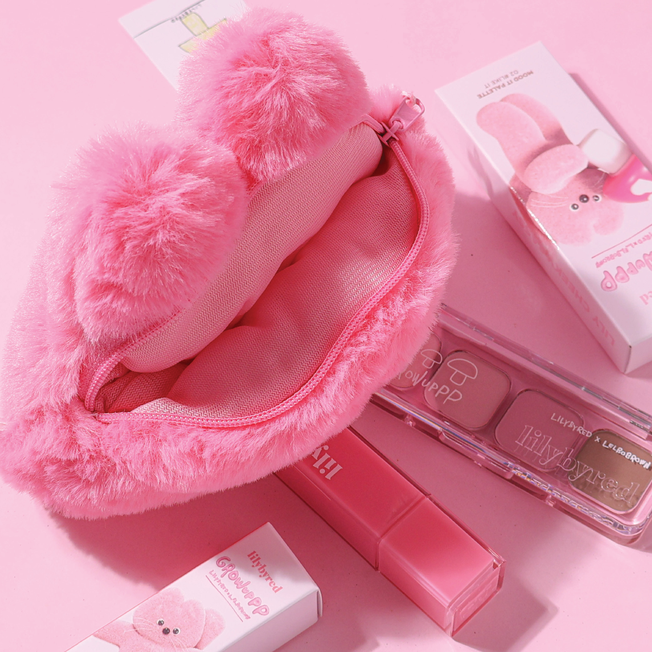 [ Grow upp collection] LILYBYRED MUSHROOM POUCH (กระเป๋ากระต่าย ไม่มีเครื่องสำอาง)