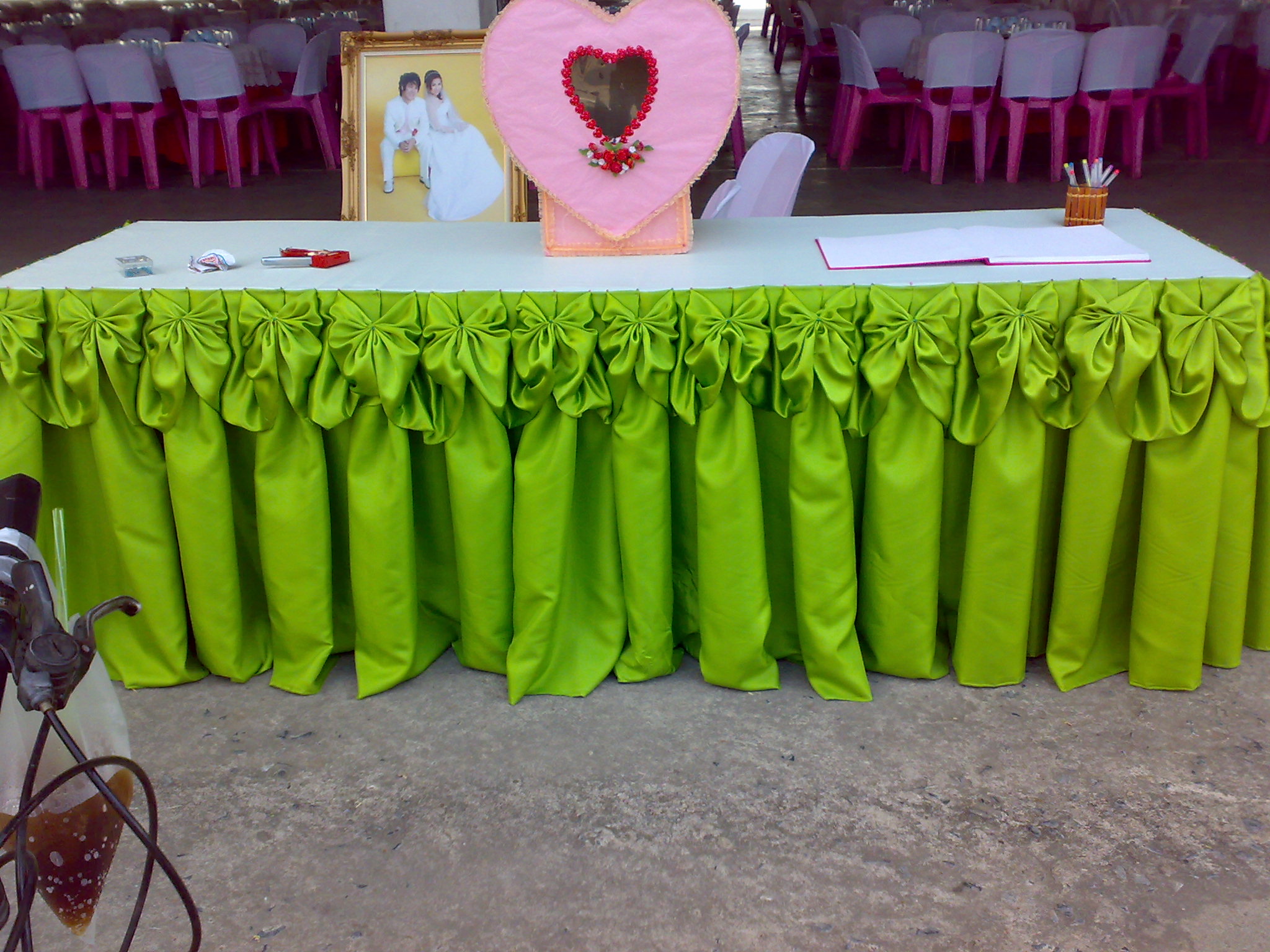 ซุ้มถ่ายรูป ธีมงาน ชมพู