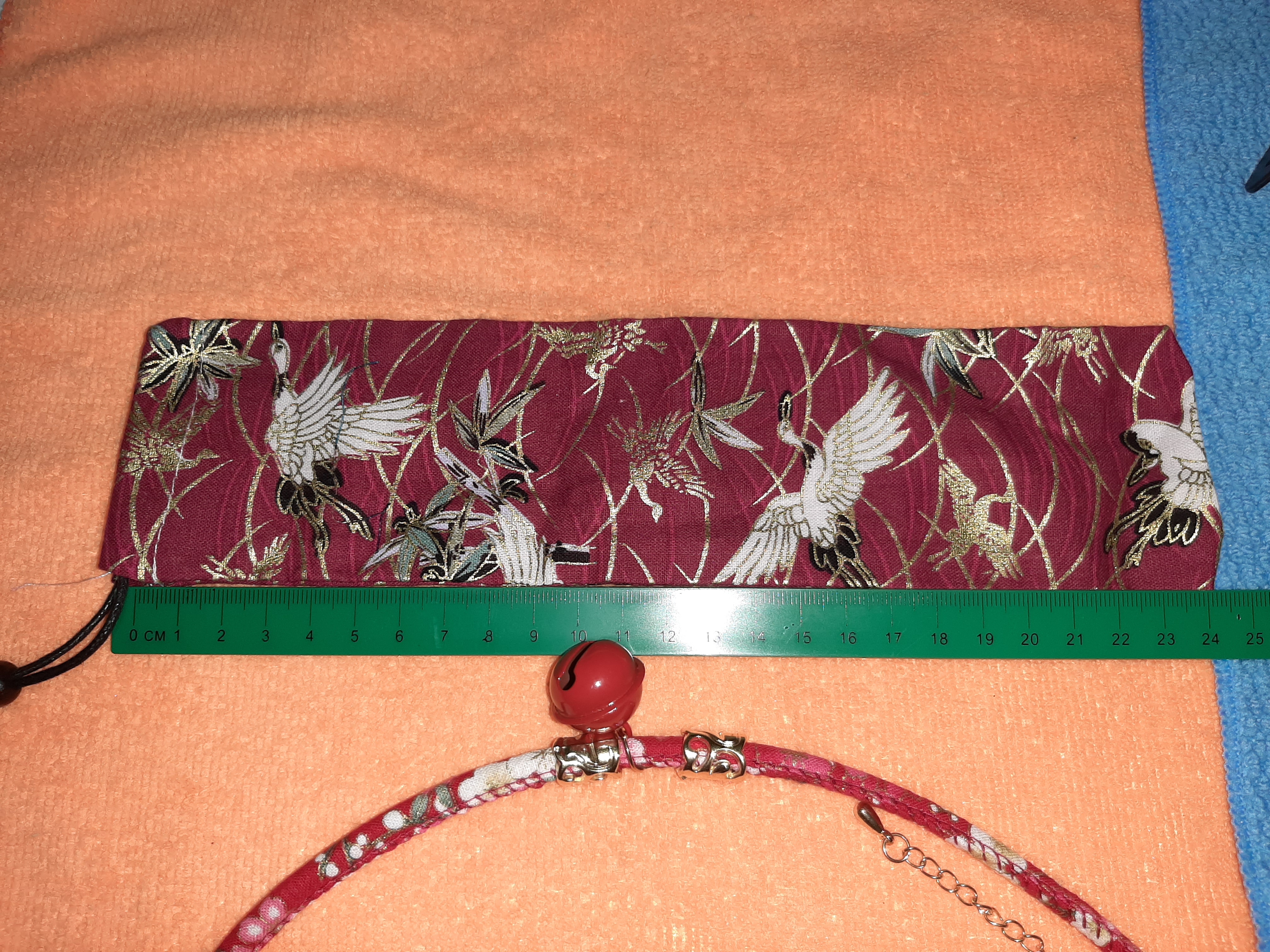 กระดิ่งแมว พรัอมซองผ้าลายนกกระเรียน