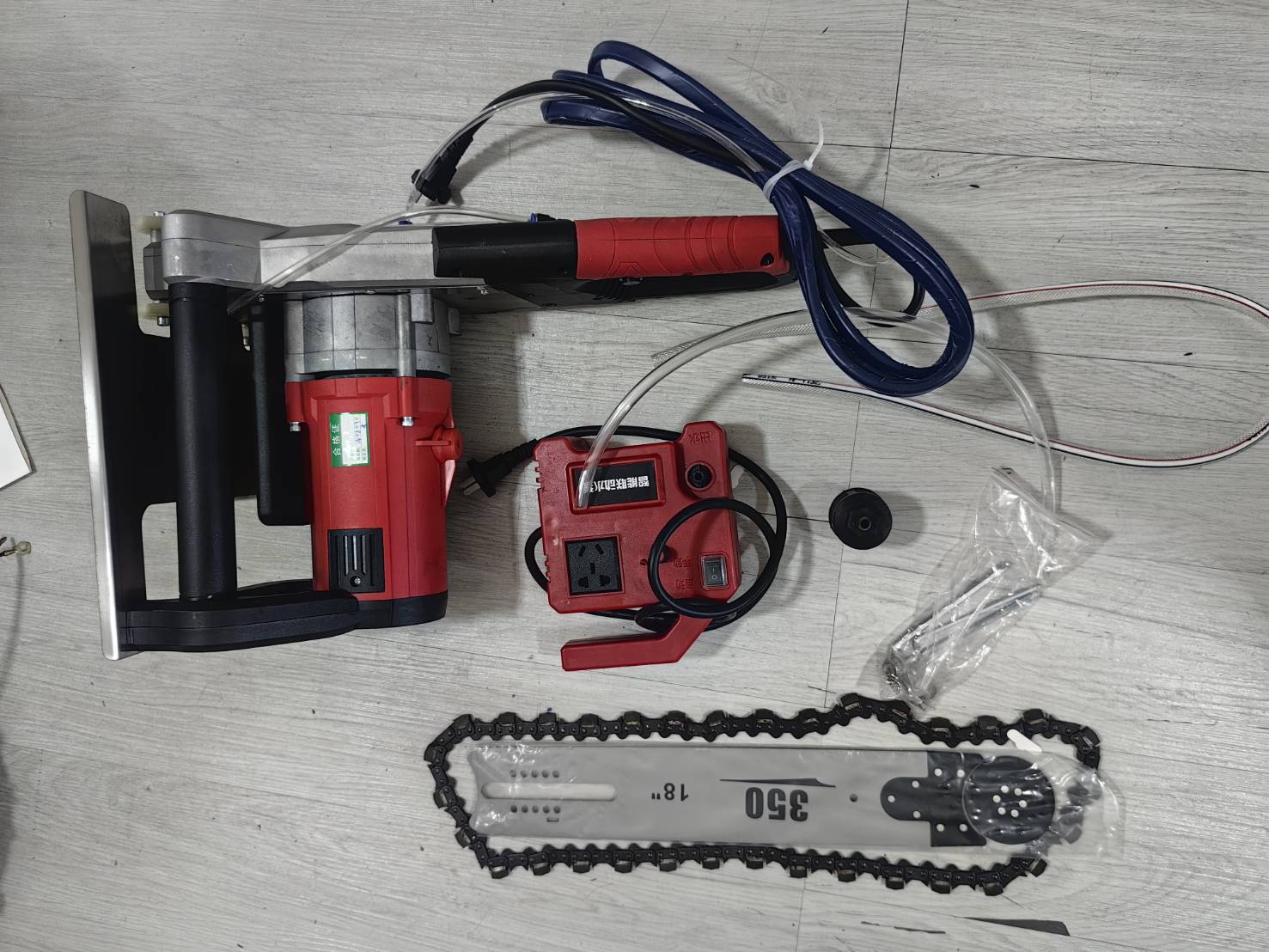 ES34 เลื่อยโซ่ตัดผนังปูน ขนาด 18 นิ้ว 7600 วัตต์ พร้อมปั๊มน้ำหล่อ