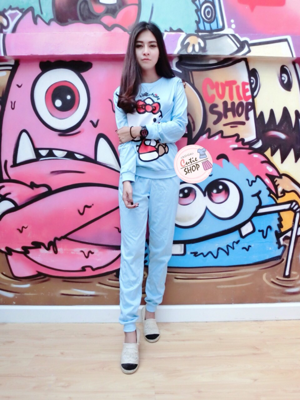 งานเซทเสื้อแขนยาวกับกางเกงขายาว สกรีน hello kitty