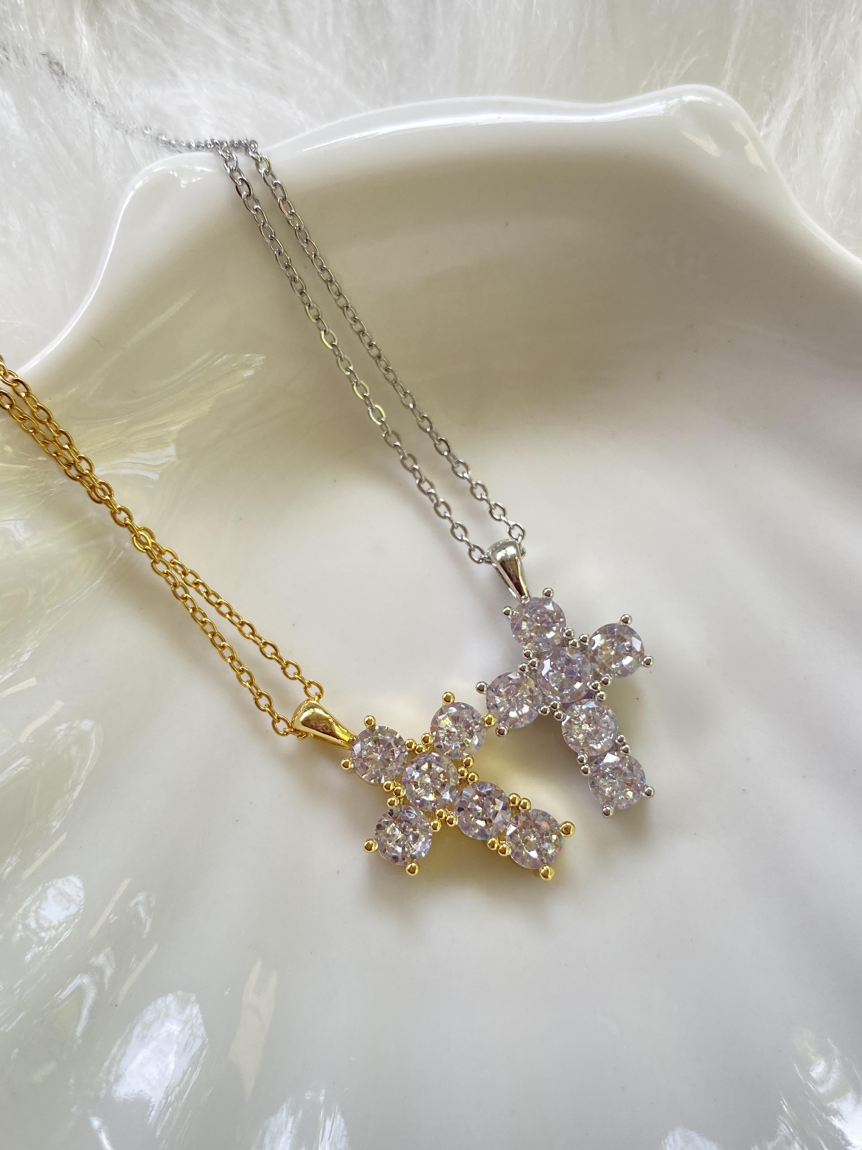 “เช็คสินค้าทัก line ก่อนโอนนะคะ”Cross Boy