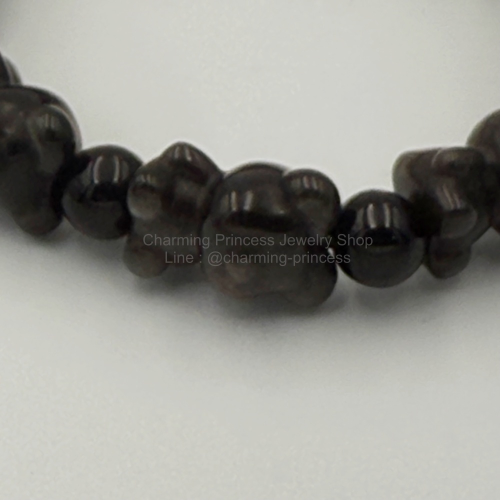 Silver Sheen Obsidian Teddy Bear and Onyx Bracelet ซิลเวอร์ชีน ออบซิเดียน แกะรูปเทดดี้แบร์ สื่อถึง ความรัก ความห่วงใย จากผู้ให้17x13 และ โอนิกซ์ 8 มม เหมาะสำหรับเป็นของขวัญ