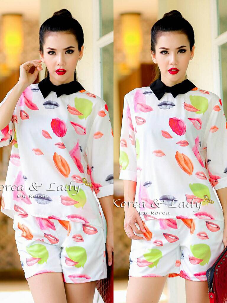 Korea&Lady **Set Prada**เซทขาสั้น เสื้อชีฟอง Prada พิมลายปาก จุ๊บๆ