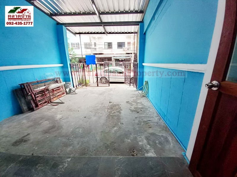 ทาวน์เฮ้าส์ 3 ชั้น ม.สุภาวัลย์ ซ.หทัยราษฎร์ 6 รามอินทรา คลองสามวา กรุงเทพฯ บ้านสวย พร้อมอยู่ ทำเลต้นโครงการ