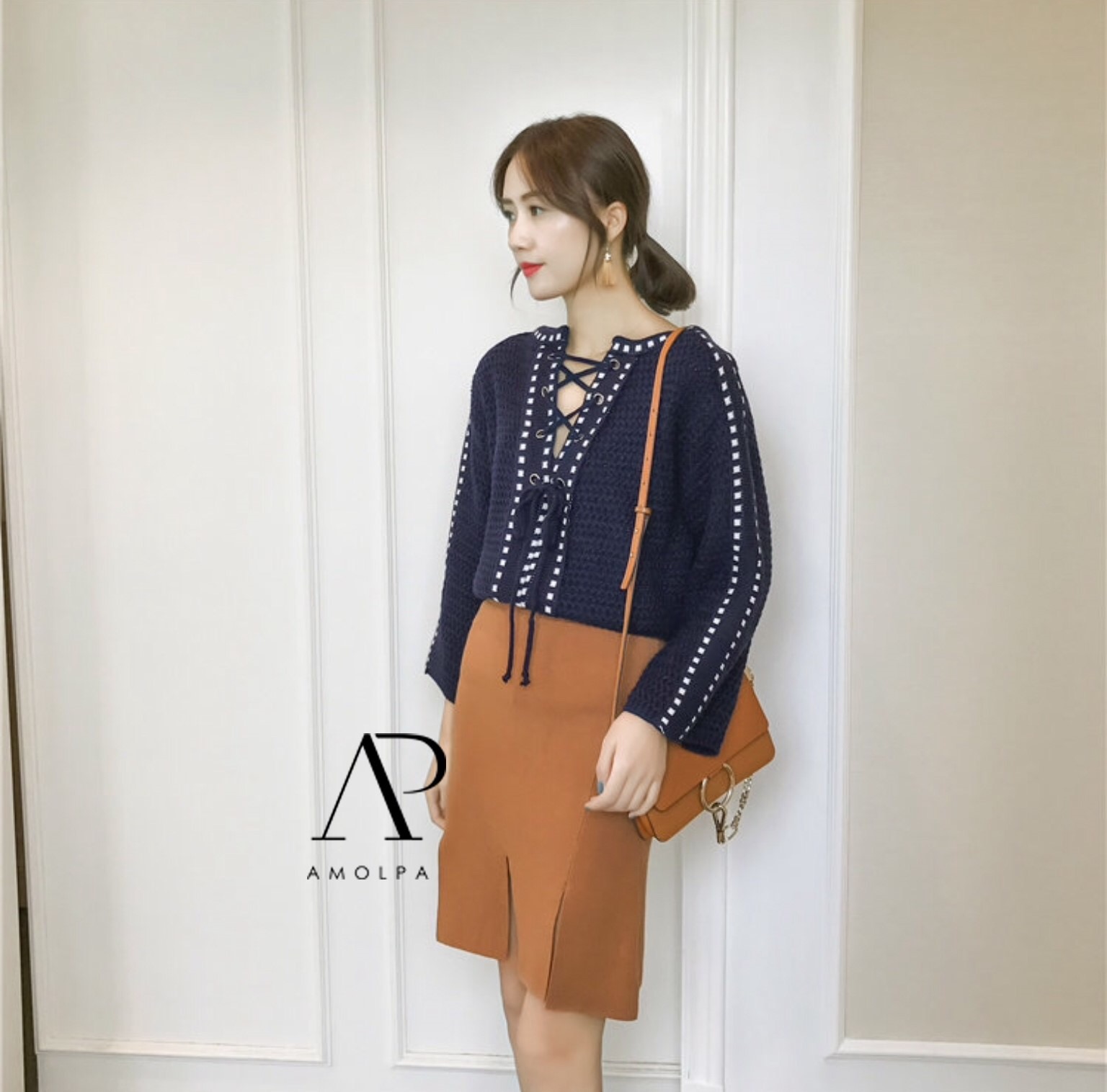 เสื้อไหมพรมเชือกสานไขว้ที่อก งานดีมากๆ