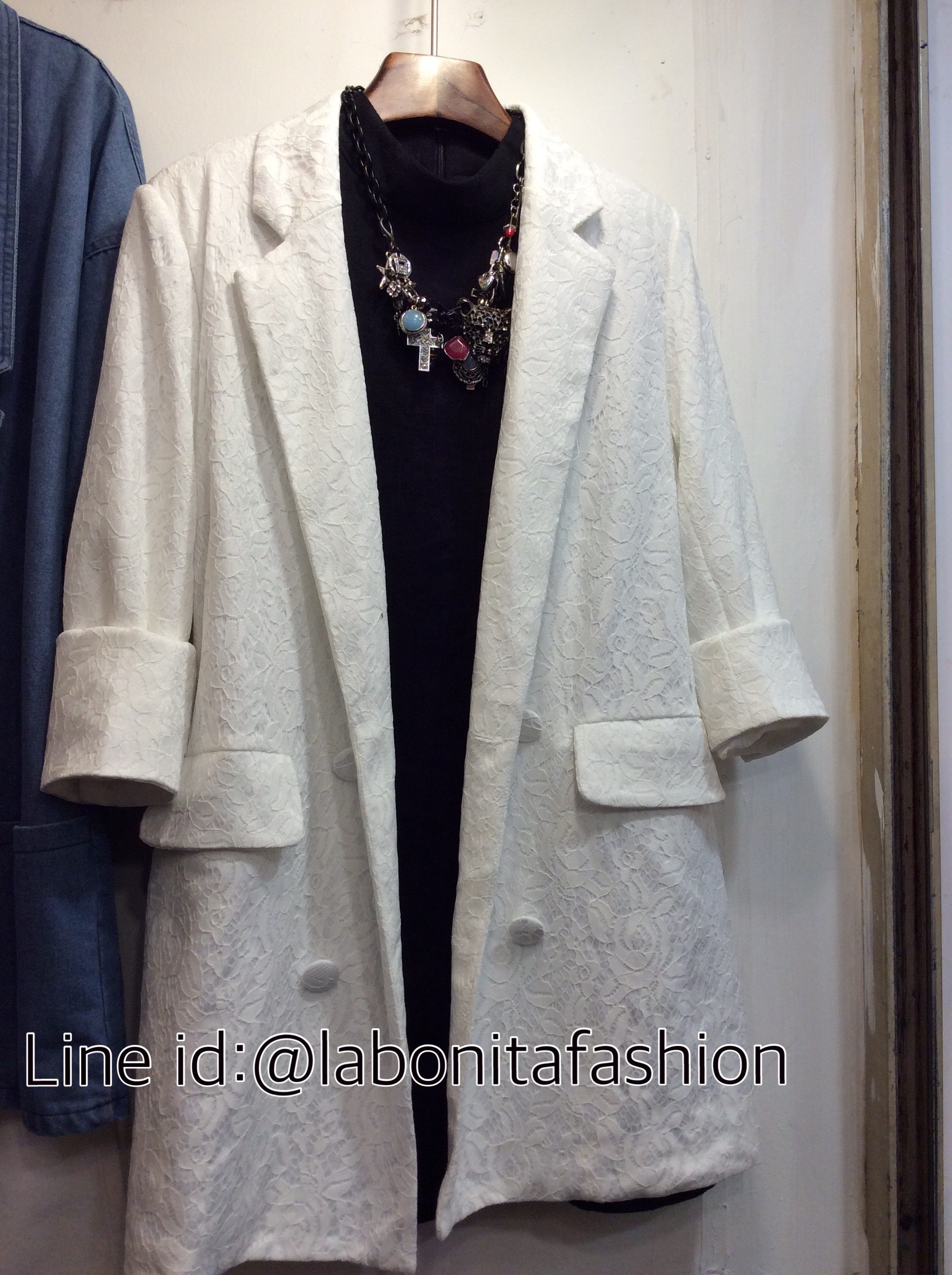 เบลเซอร์สูท สูทลูกไม้ความยาวคลุมสะโพก ผ้าลูกไม้อย่างดีซับในทั้งตัว