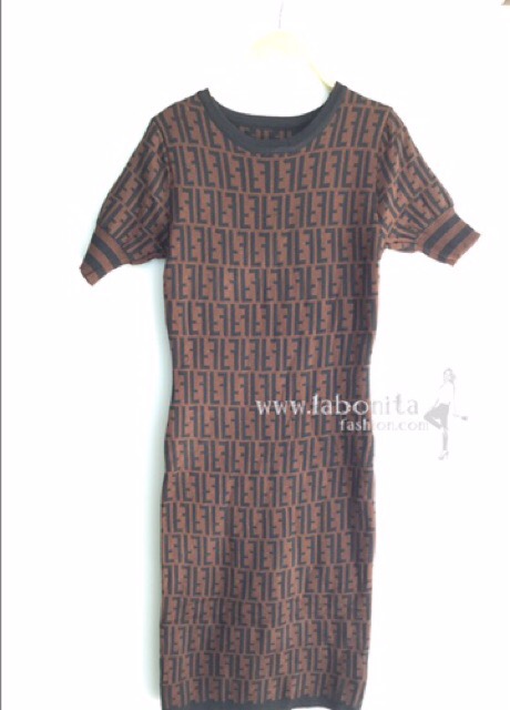 ชุดเดรส เดรสFendi เดรสยาว เดรสที่ขายดีที่สุดในปี2018