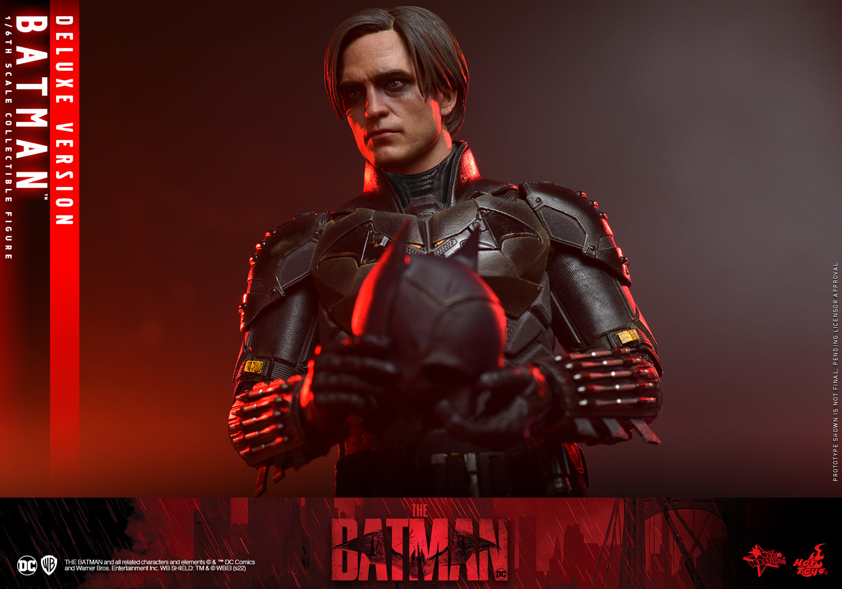 Hot Toys MMS639 1/6 The Batman - Batman (Deluxe Version)