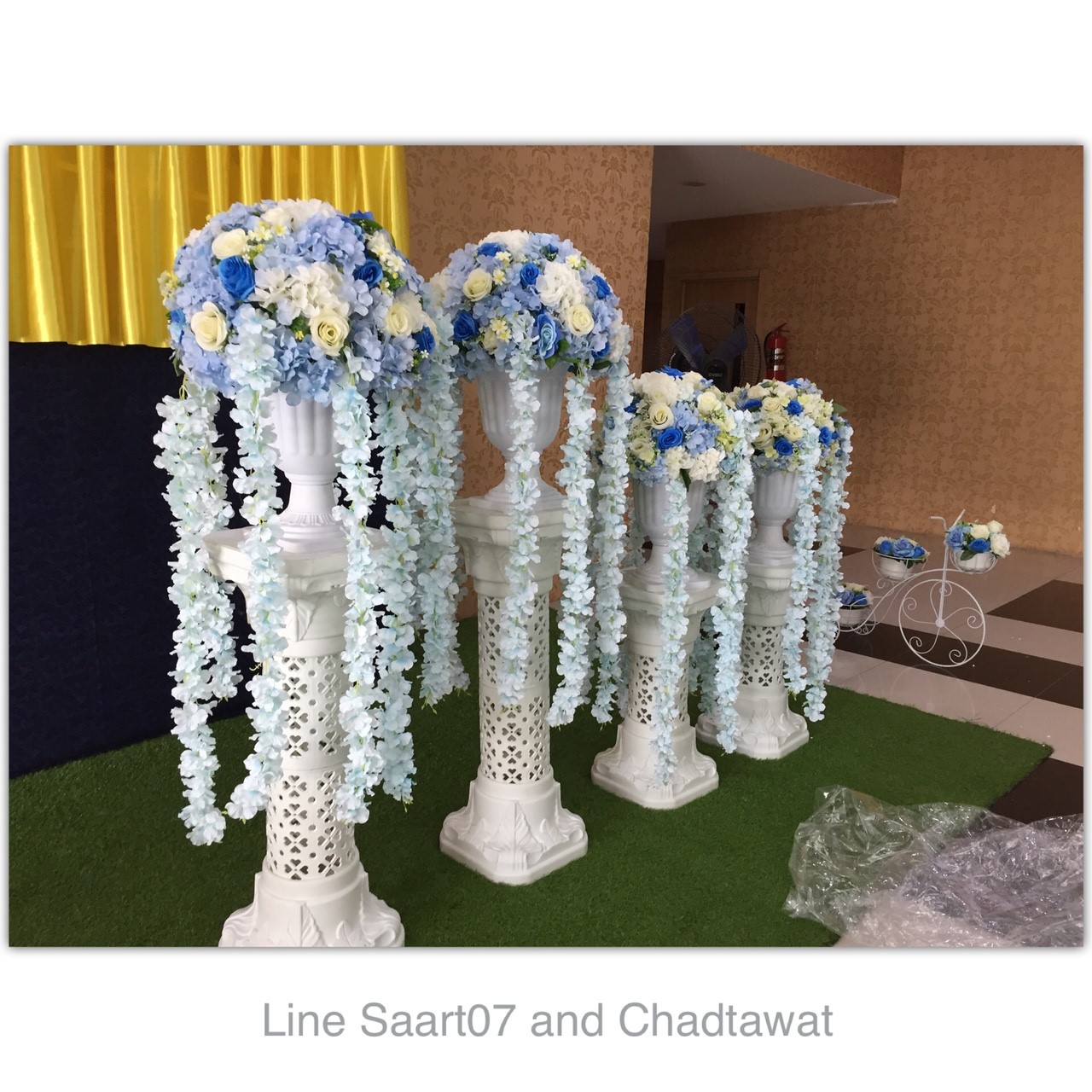 กระถางดอกไม้โรมัน พร้อมเสาโรมัน