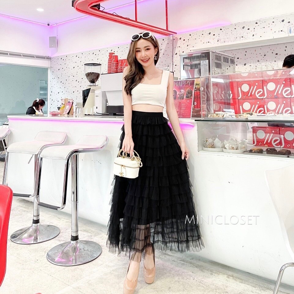 กระโปรงยาวระบายชั้นๆ