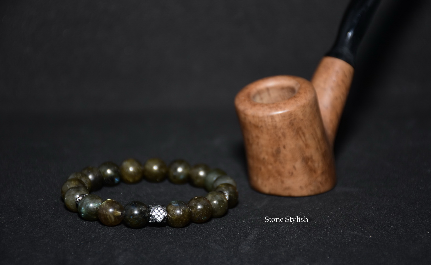 สร้อยข้อมือลาบราดอไลต์ Labradorite ขนาด 10 มิล