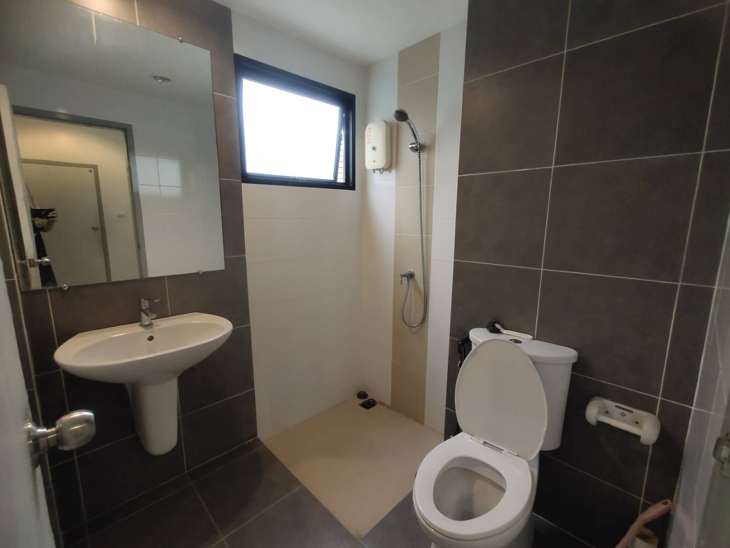 บ้านเดี่ยว 2 ชั้น สัมมากร ชัยพฤกษ์-วงแหวน 2 ลำโพ ถ.345 ถ.ชัยพฤกษ์ บางบัวทอง นนทบุรี บ้านหลังมุม ต้นโครงการ ใกล้คลับเฮ้าส์