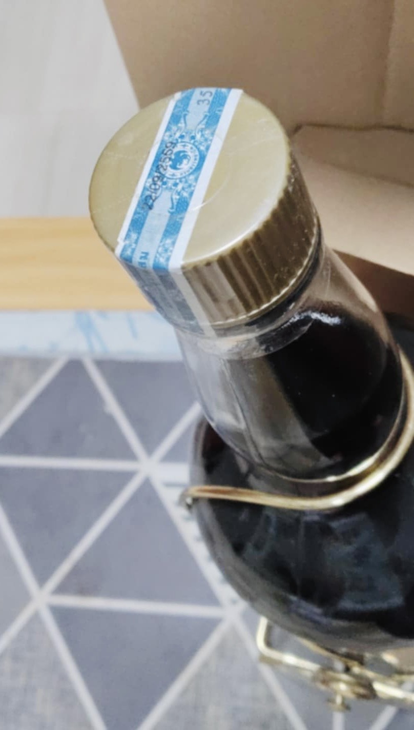 เหล้าBLEND285เก่า ขนาด4.5ลิตร ขวดใหญ่ เลิกผลิต