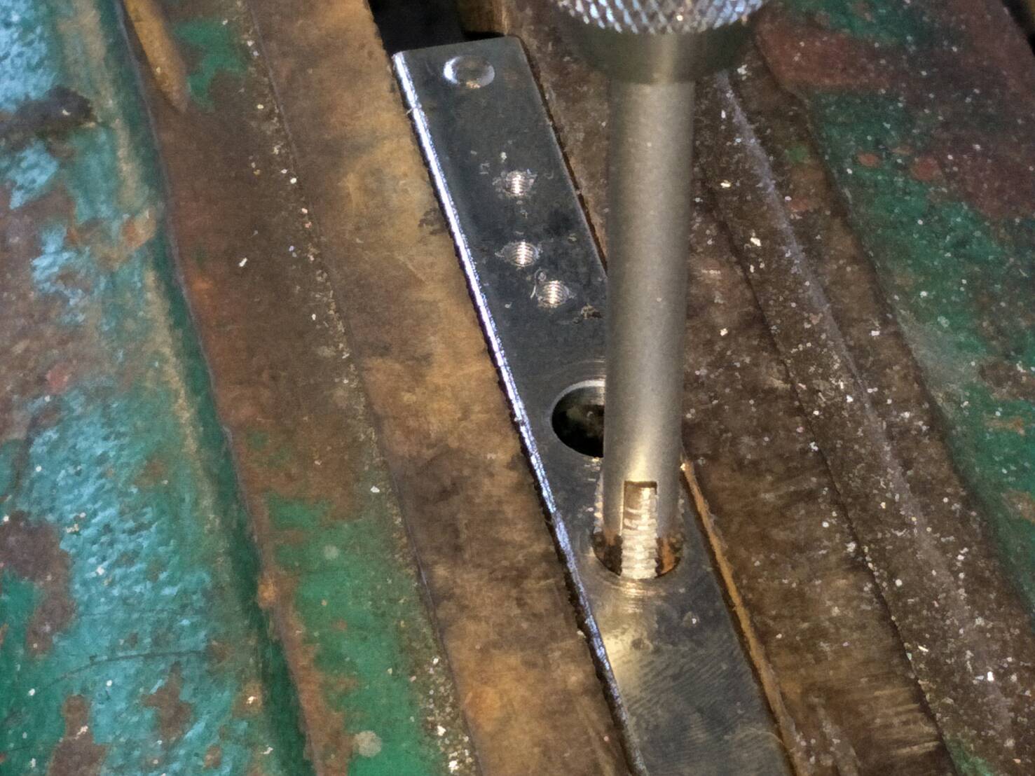 SX10 ชุดถอนดอกต๊าปหัก M3-M8 ชุด 5 ดอก สำหรับต๊าป 3 ฟัน