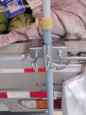 OT158 ตัวยึดร่มติด รถเข็น กระบะรถบรรทุกเล็ก ยึดเหล้กกล่อง 1 "1/2"