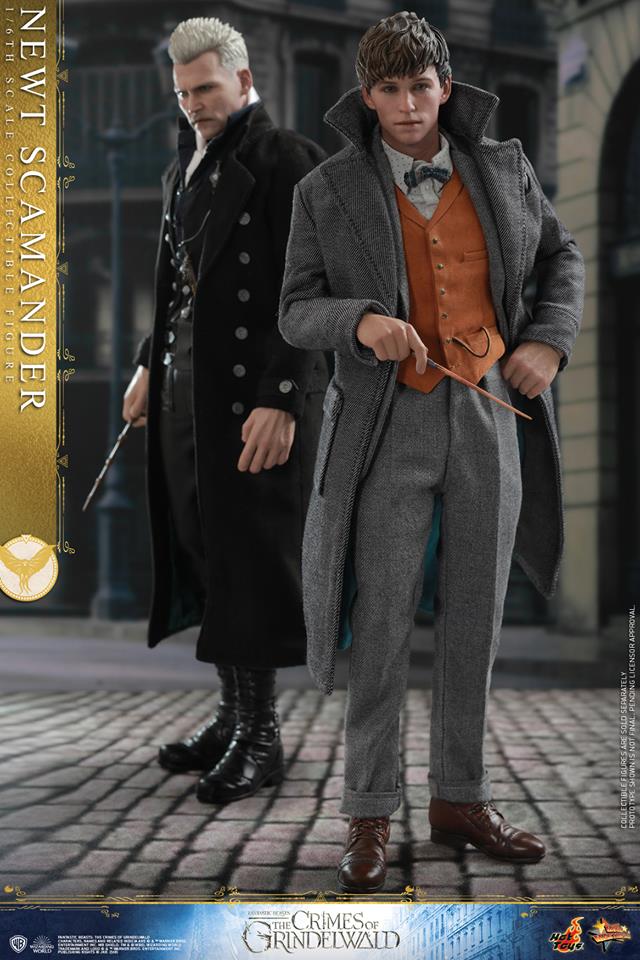 Hot Toys MMS512B FANTASTIC BEASTS: THE CRIMES OF GRINDELWALD - NEWT SCAMANDER (SE)