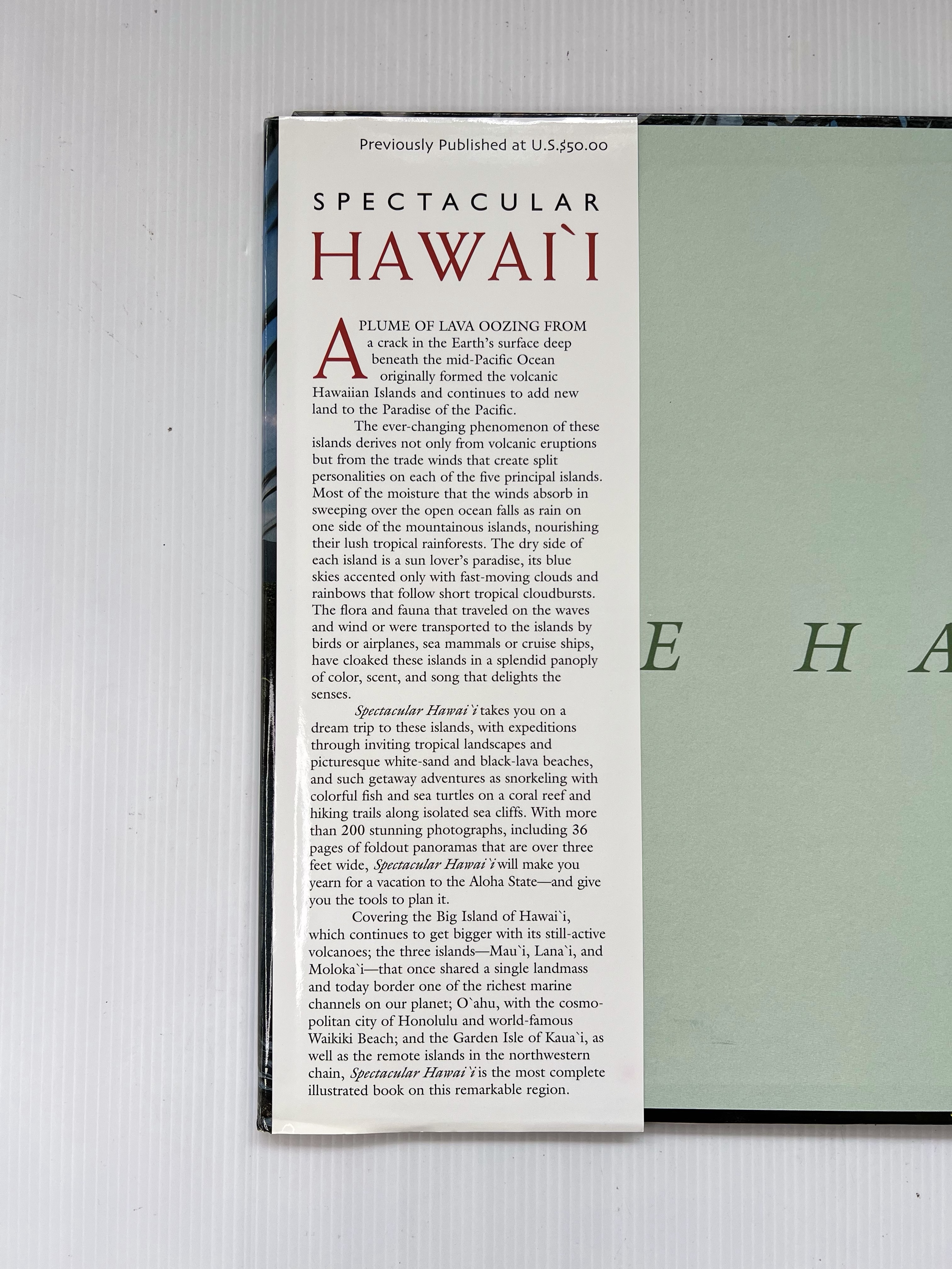 Spectacular Hawaii Roger Rose April 10, 2005 90-99% Hardcover