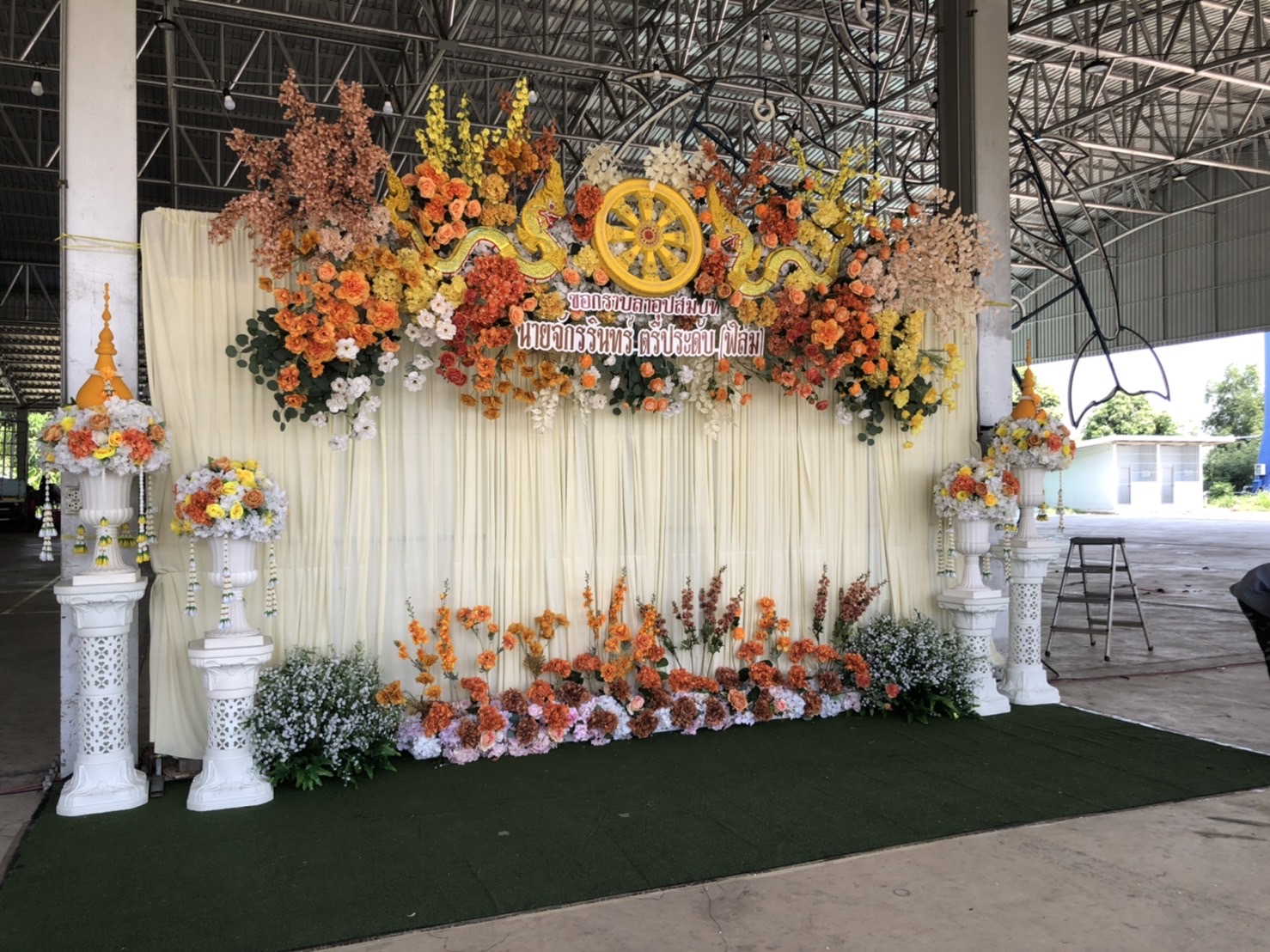 ซุ้มถ่ายภาพงานบวช 5 m x 2.5 m