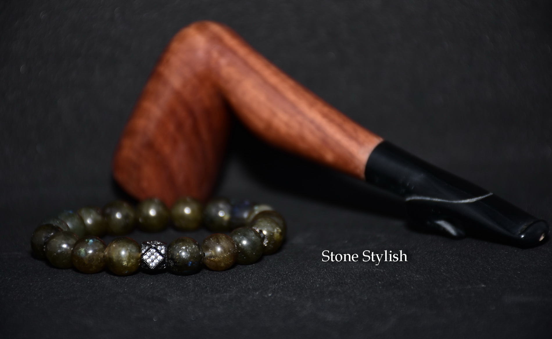 สร้อยข้อมือลาบราดอไลต์ Labradorite ขนาด 10 มิล