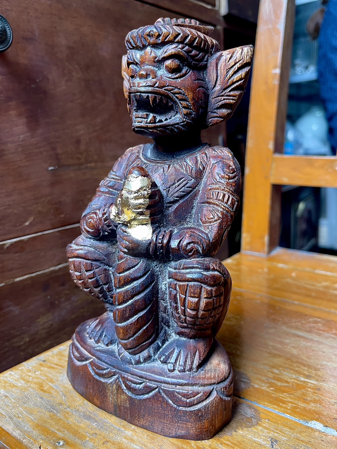 หนุมานไม้สักแกะสลัก หลวงพ่อดิ่ง วัดบางวัว หนุมานไม้โบราณ