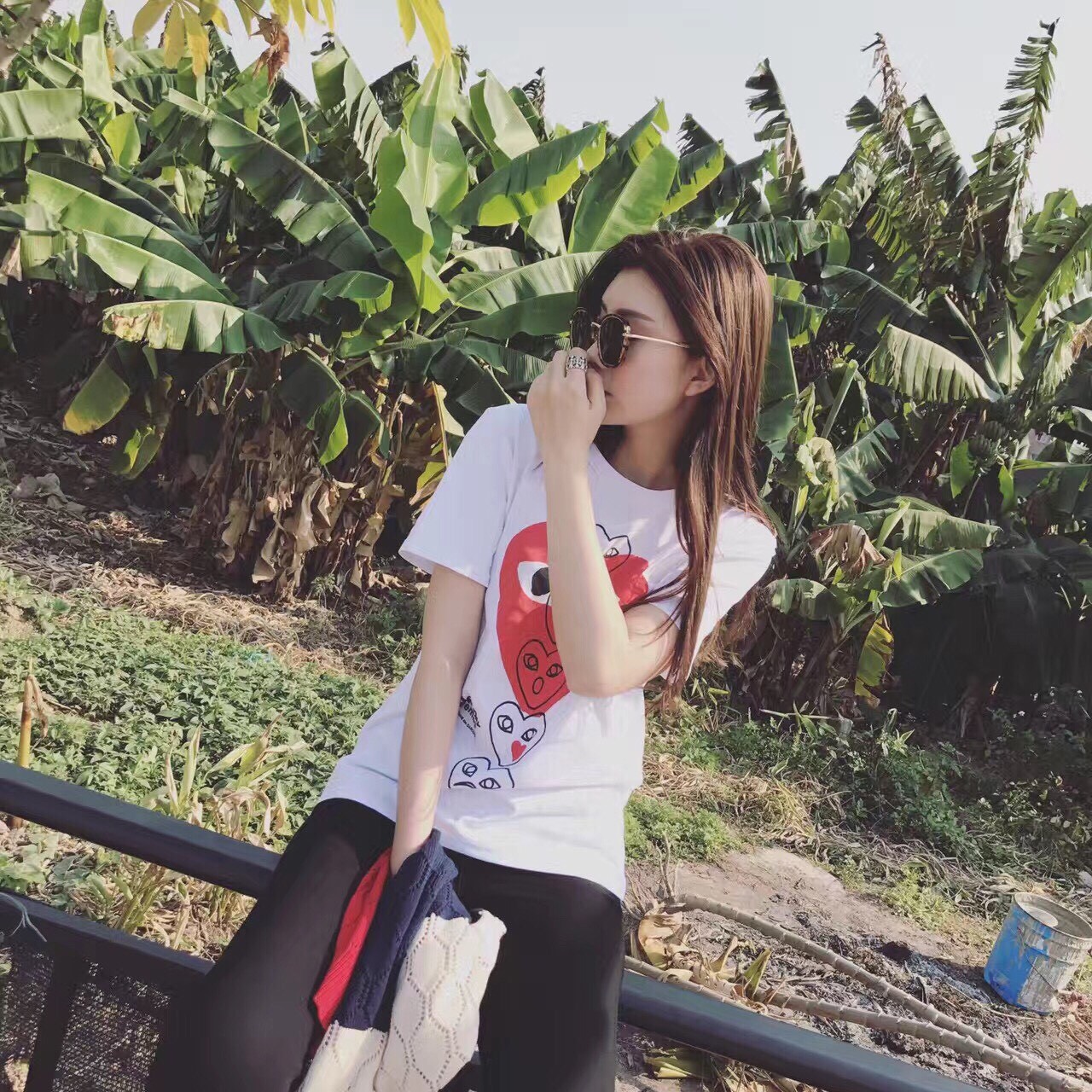 PLAY COMME des GARCONS เสื้อยืดผ้า Cotton เนื้อดี งานพรีเมี่ยมพิมพ์ลายตามต้นแบบ Holiday emoji new collection