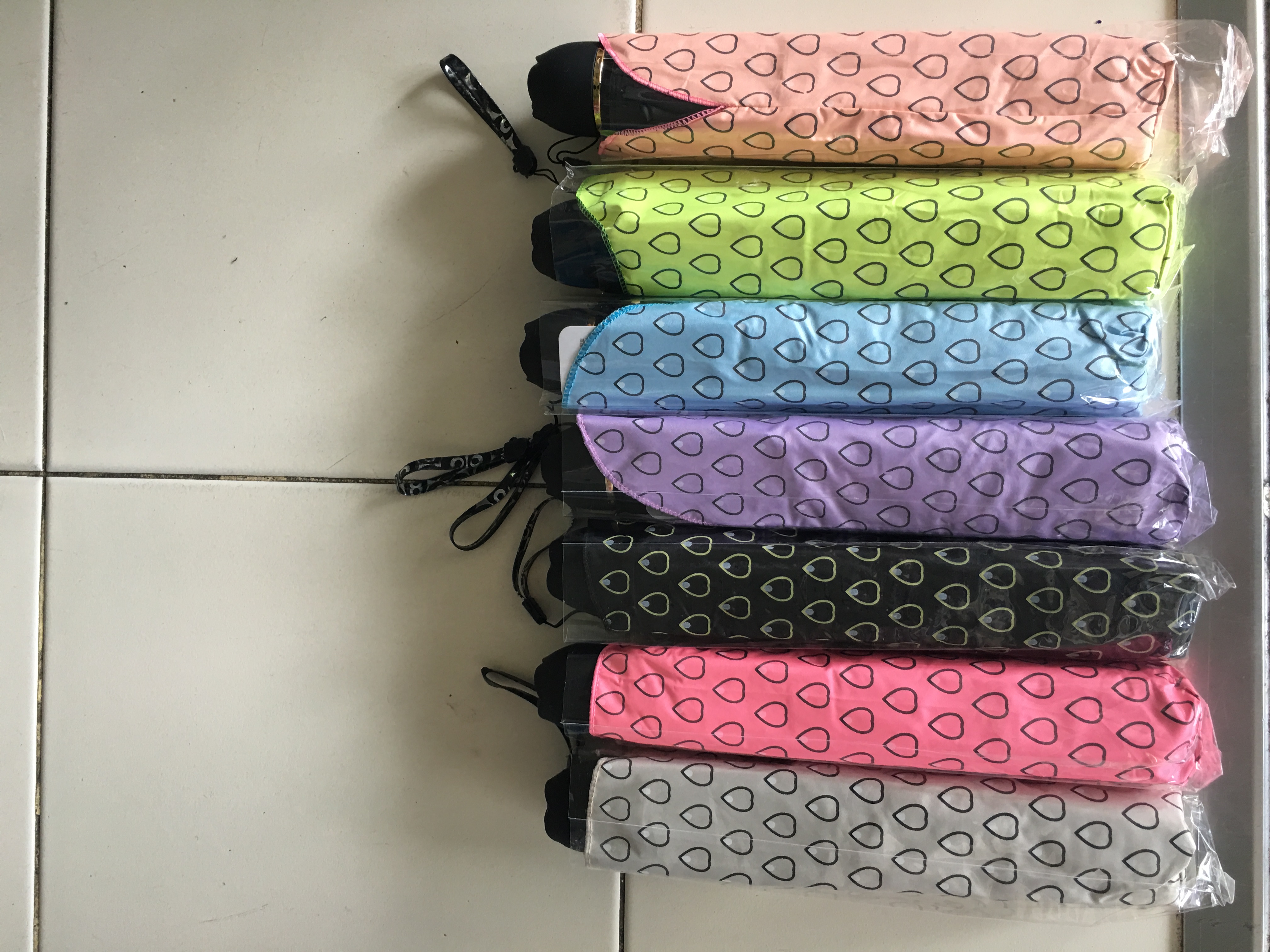 ร่มโค้งแฟชั่นยูวีดำ รหัส4302DA