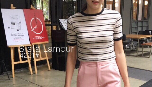 เสื้อครอป เสื้อลายริ้วใหม่Cute มั๊กๆ ต้องมีนะจ๊ะบอกเลย