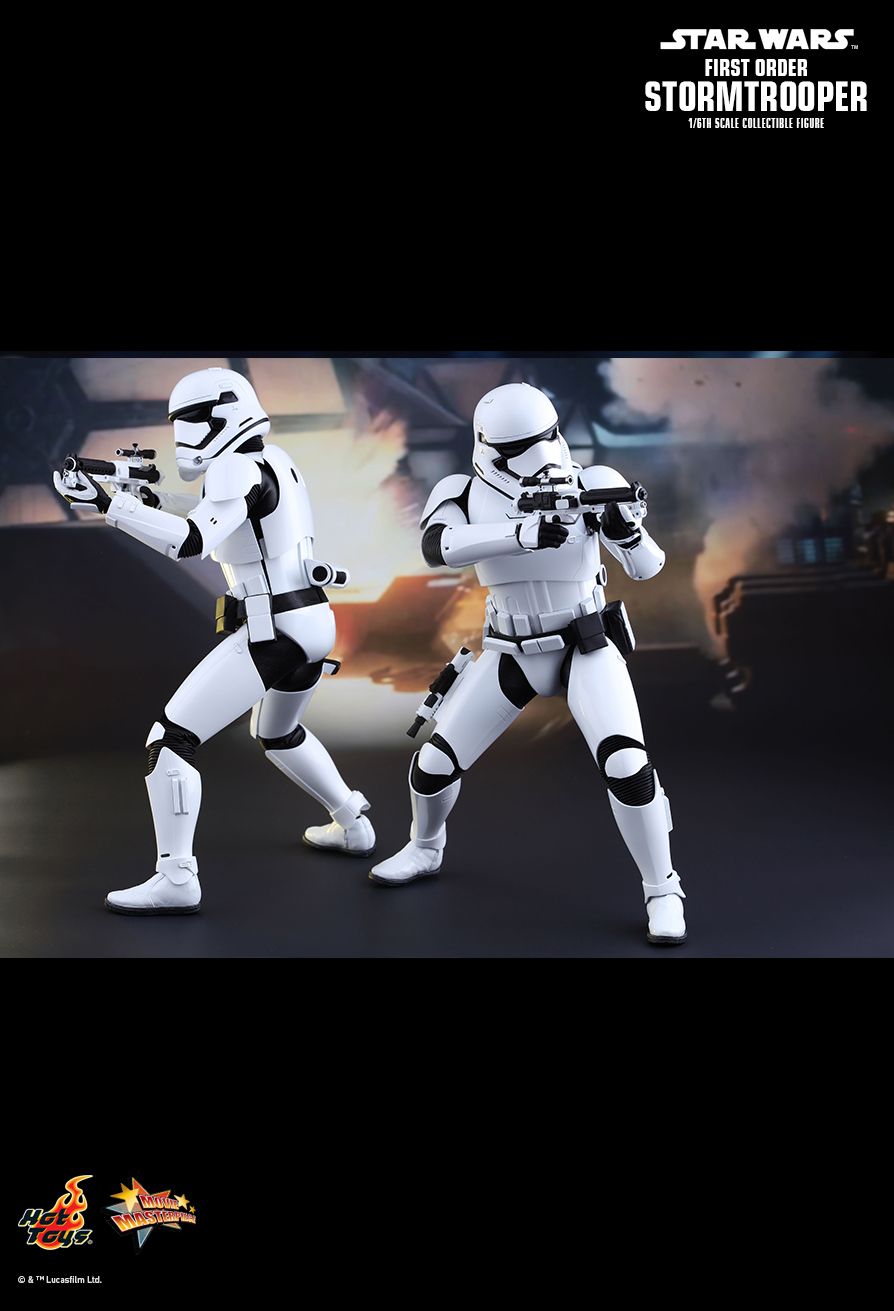 Hot Toys MMS317 STAR WARS: THE FORCE AWAKENS - FIRST ORDER STORMTROOPER