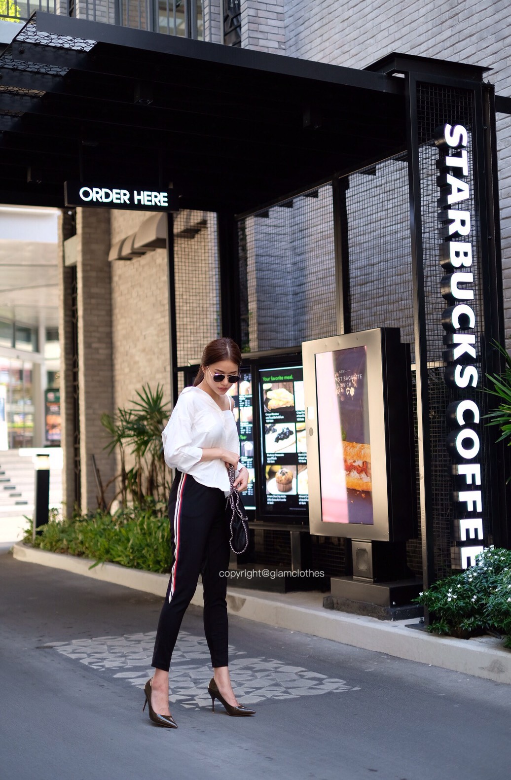 กางเกงวอร์ม เย็บแถบข้างสวยเท่ห์ งานผ้าดีมากๆๆๆๆๆ ค่ะ