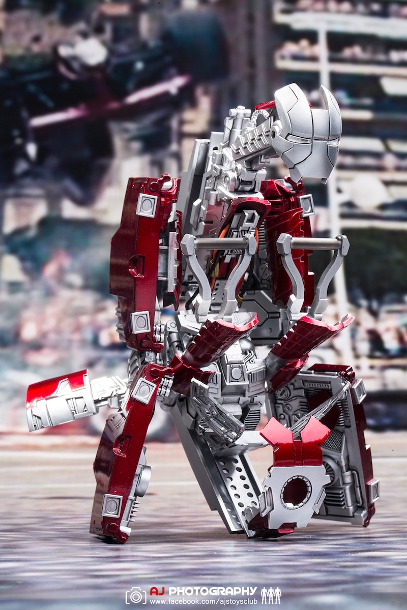 TYStoys 1/6 MK.5 Technical suitcase (Transformable)