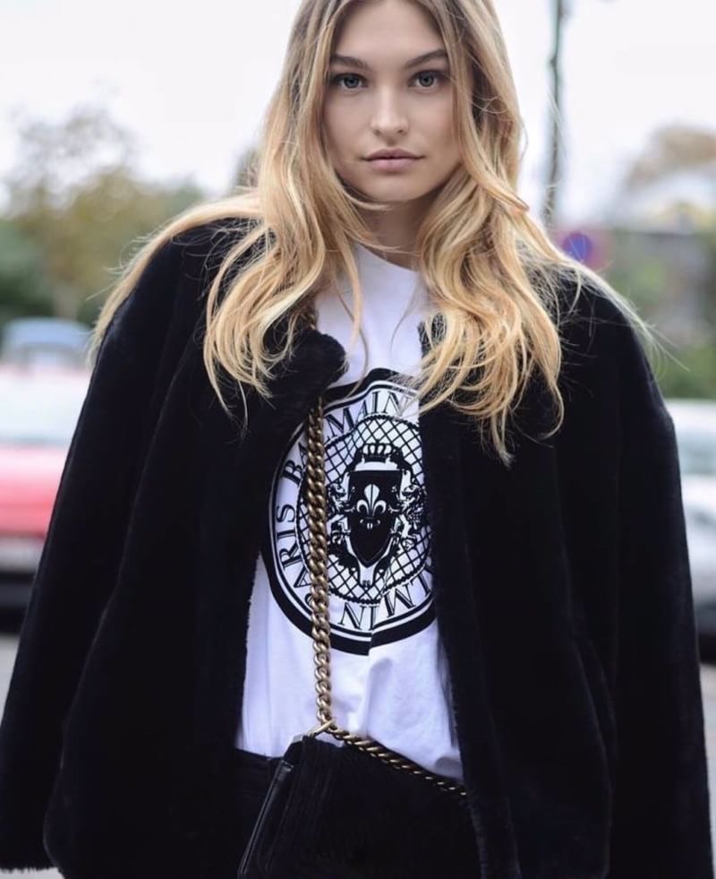 เสื้อยืดBALMAIN Tank เสื้อยืดดาราใส่