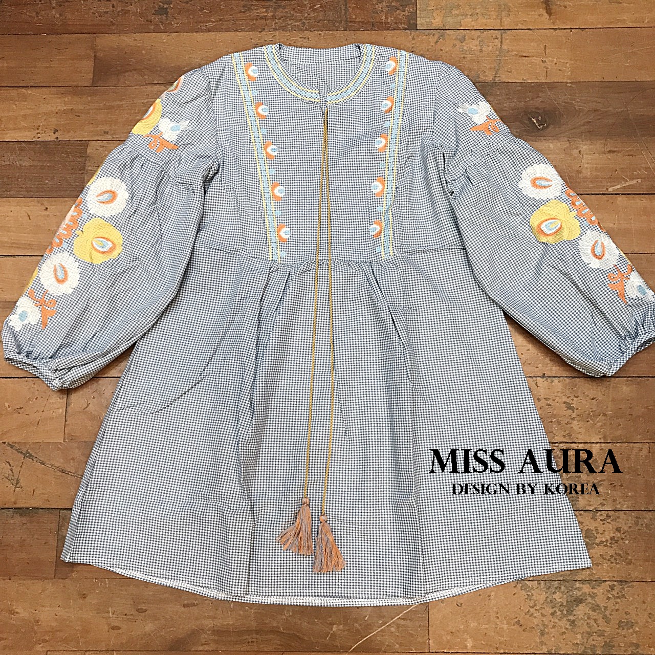 minidress ZARA งานปักอย่างดี สไตล์โบฮีเมียน แบบคุณเต้ยใส่เป๊ะค่ะ งานสวย น่ารัก ใส่ตัวเดียวจบ ผ้าดีมาก