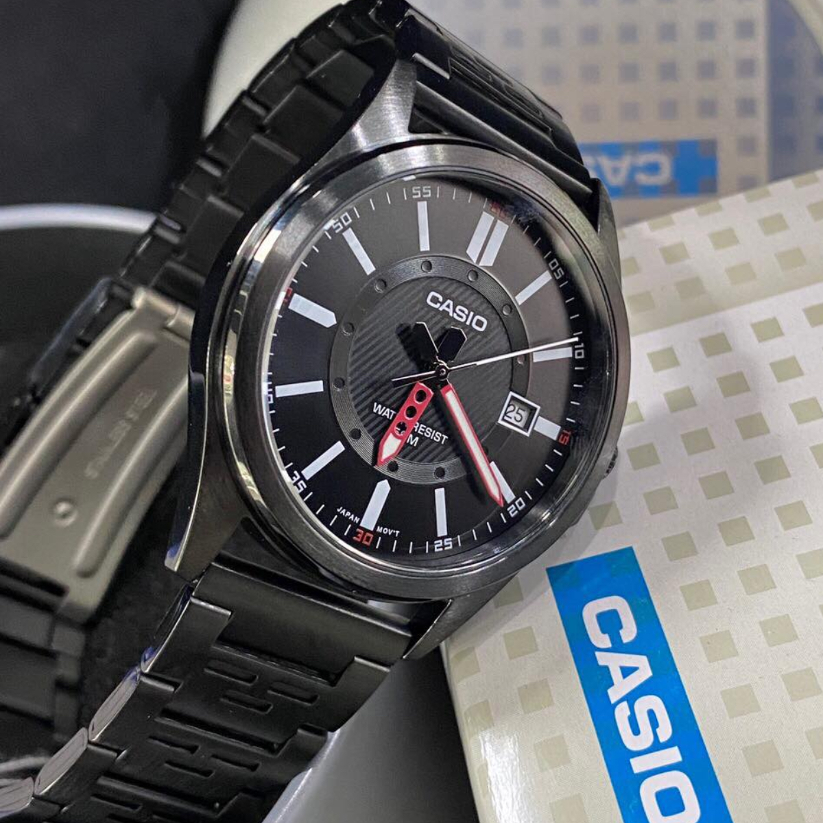 นาฬิกาข้อมือผู้ชาย Casio Standard Men รุ่น MTP-E700 Series MTP-E700BL-1 (สายหนัง) MTP-E700B-1 (สายแสตนเลส)