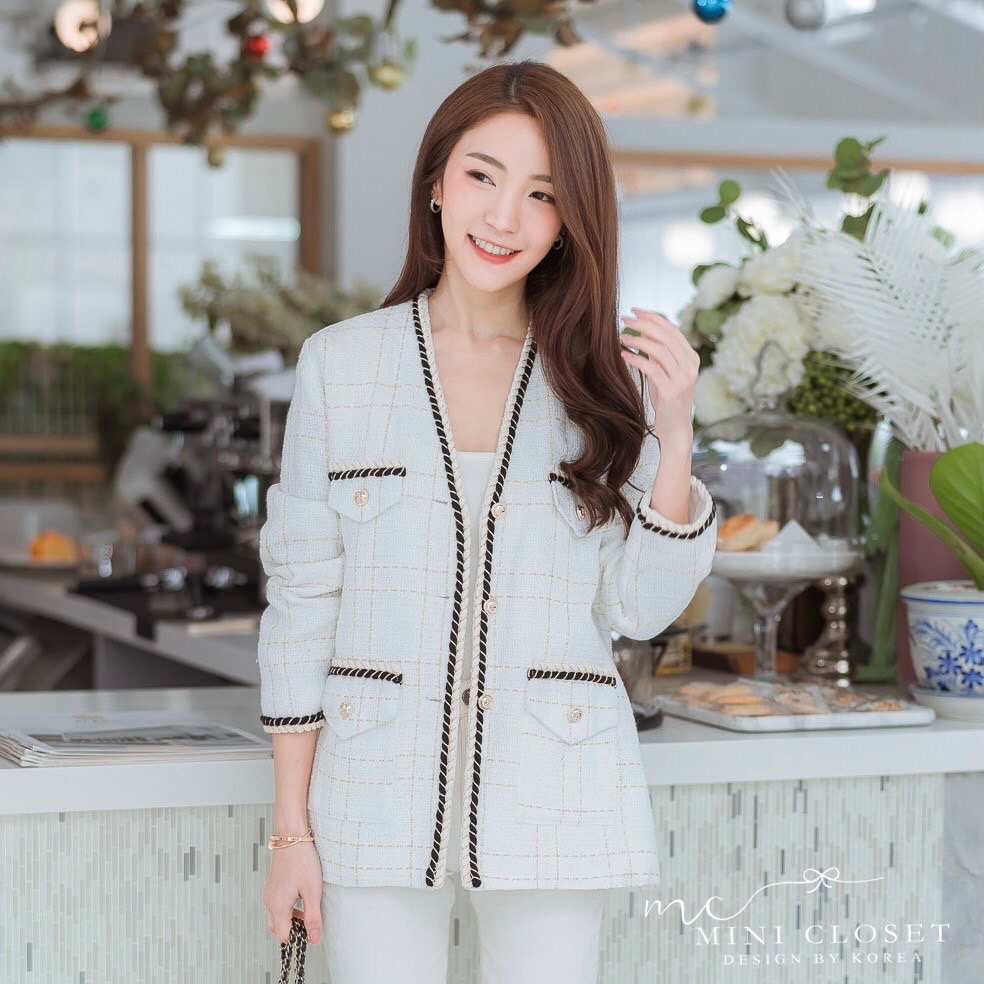 เสื้อคลุมผ้าทวีตเกาหลี เรียบหรูดูแพง ส่งfree ค่ะ