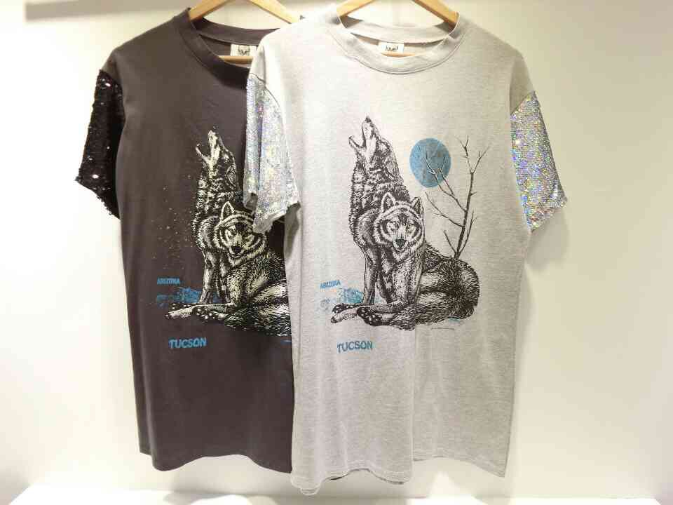 เดรสผ้ายืด/ หรือเสื้อตัวยาว สกีนลาย แขนปักเลื่อมวิ้งค่ะ