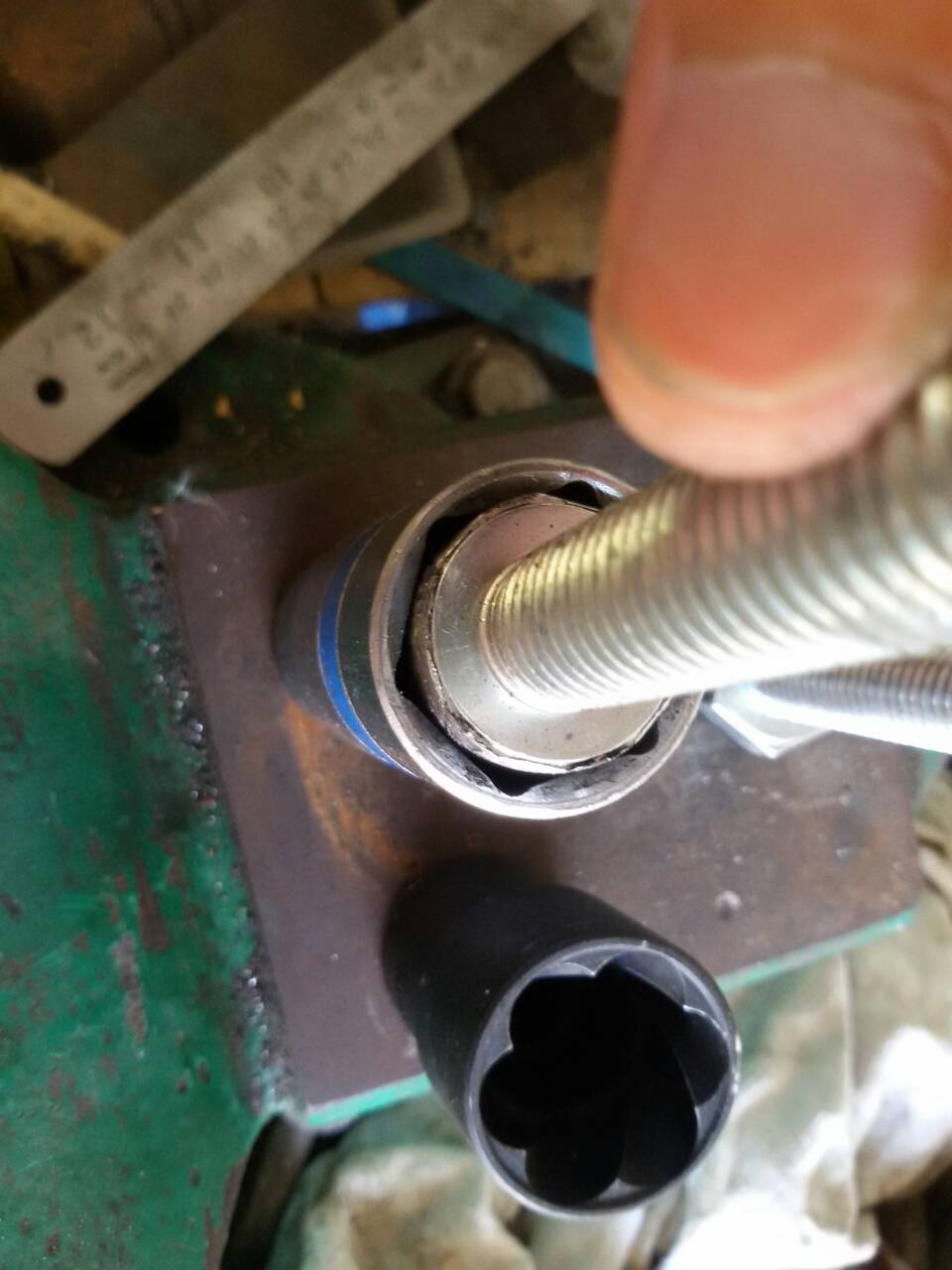 SX12 ชุดบล็อก 1/2 ถอดน้อตหัวเสีย หัวรุด น็อตล้อเสีย เบอร์ 17-32 ชุด 6 ชิ้น คุณภาพสูง