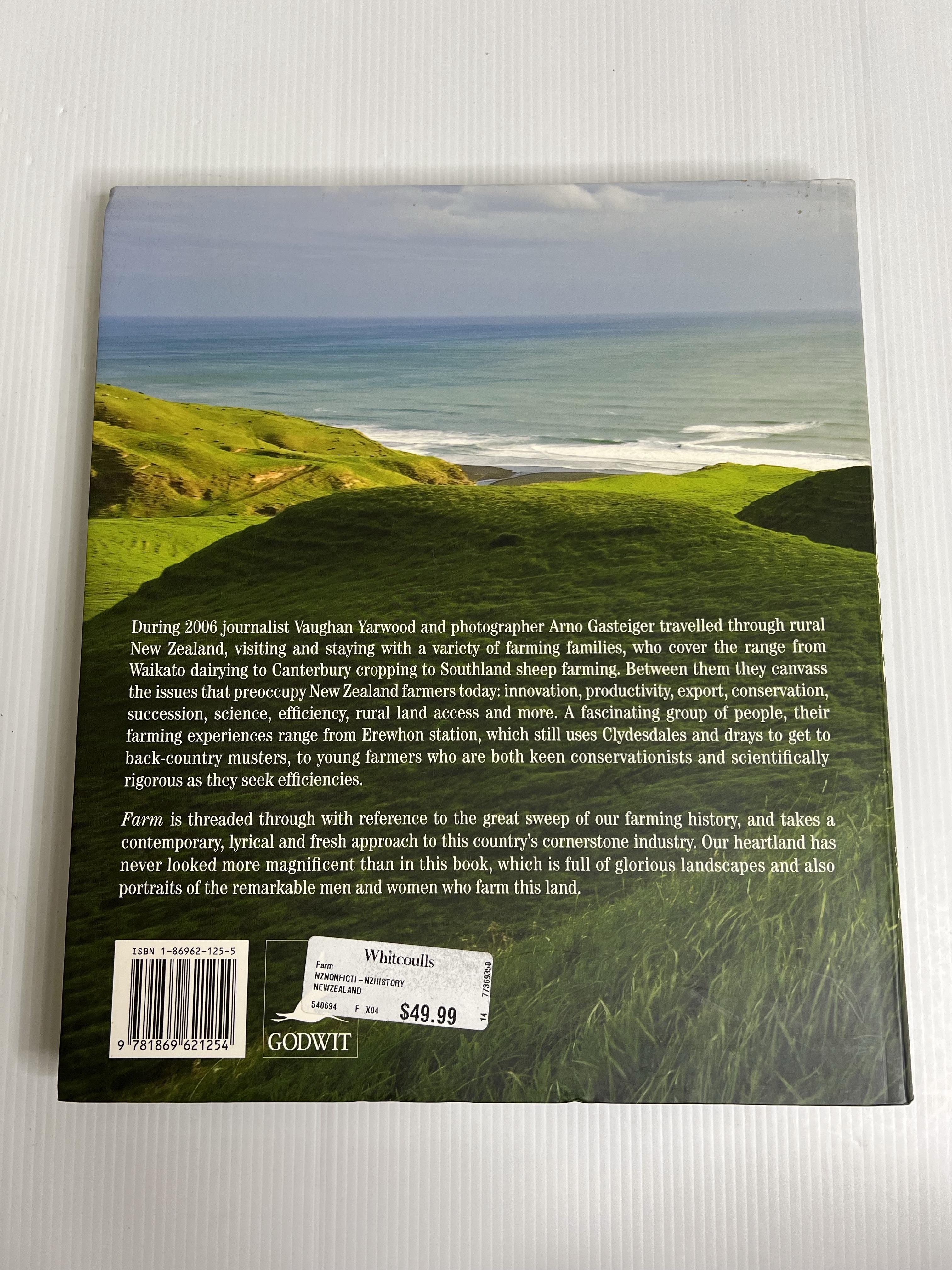 Farm: The Spirit of Rural New Zealand Vaughan Yarwood January 1, 2006 90-99% Softcover