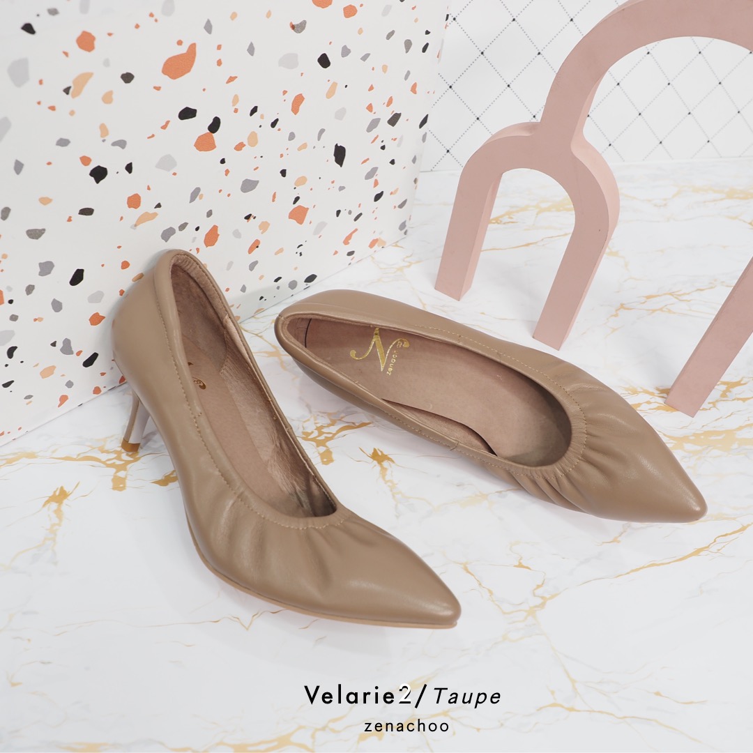 ทรงปกติ เปลี่ยนไซส์ได้-ไม่รับคืน รุ่นขายดี Zenachoo Velarie2 สูง 2 นิ้ว สี taupe รองเท้าหนังแกะแท้ หัวแหลมหน้ากว้าง