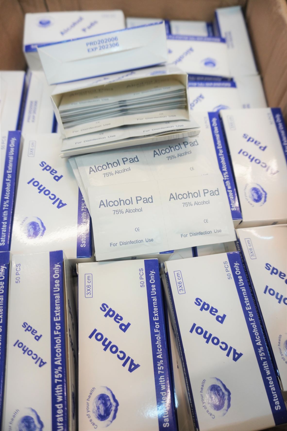 พร้อมส่ง Alcohol pads 75% เช็คฆ่าเชื้อโรค ทำความสะอาด (แอลกอฮอล์พกพา ใช้ครั้งเดียวทิ้ง)