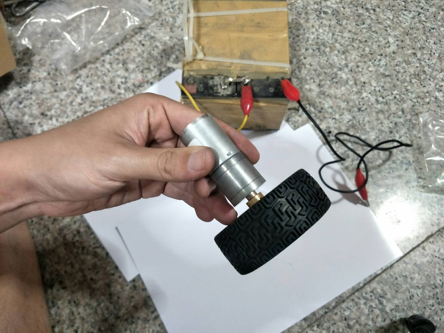 MO05 ชุดมอเตอร์เกียร์ 12V DC พร้อมล้อ สำหรับ DIY