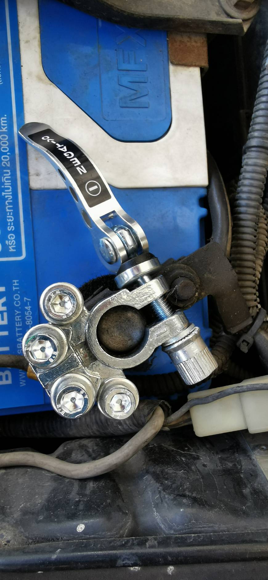 CARE09 ขั้วแบตปลดเร็ว สำหรับแบตแกนใหญ่ 16 มิล ทองแดงแท้ ชุบดีบุก