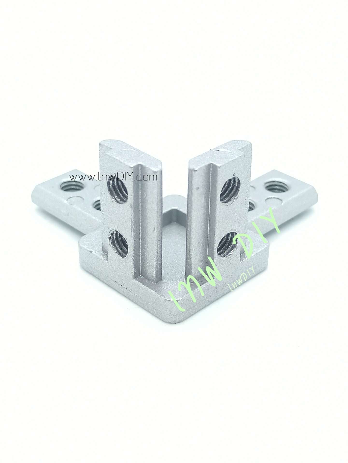 Three-Type Bracket M6 สำหรับอลูมิเนียมโปรไฟล์ Series 30 แถมตัวหนอน 4 ตัว