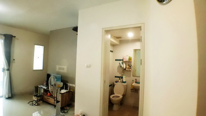 ทาวน์โฮม ลุมพินีทาวน์วิลล์ แจ้งวัฒนะ-ติวานนท์ ถ.สุขประชาสรรค์ 2 ซ.วัดกู้ ต.บางพูด ปากเกร็ด นนทบุรี บ้านใหม่-สวย ทำเลดีมาก