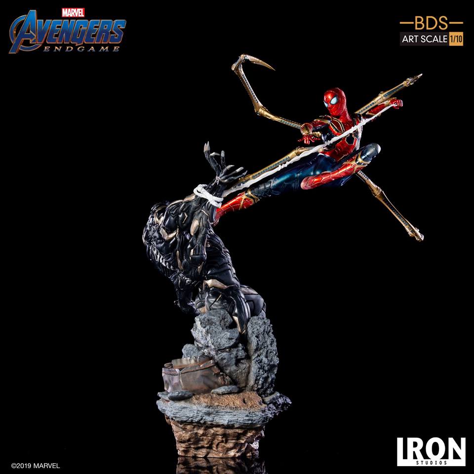 Iron Studios BDS Art Scale 1/10 Avengers: Endgame - Iron Spider Vs Outrider