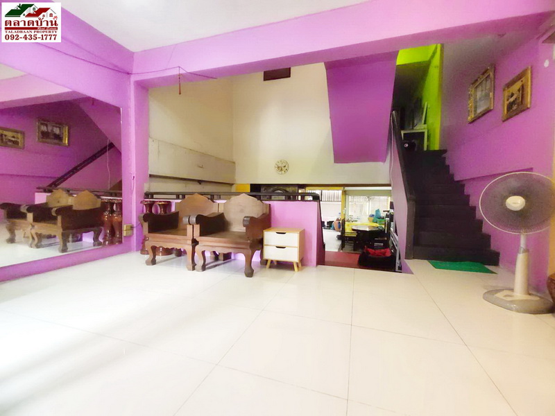 ทาวน์โฮม 3.5 ชั้น 29 ตร.ว. ซ.ลาดพร้าว 87 วังทองหลาง กทม. บ้านสวยเล่นระดับ แนวรถไฟฟ้าสายสีเหลือง บ้านหน้ากว้าง 5 เมตร โครงสร้างแข็งแรง